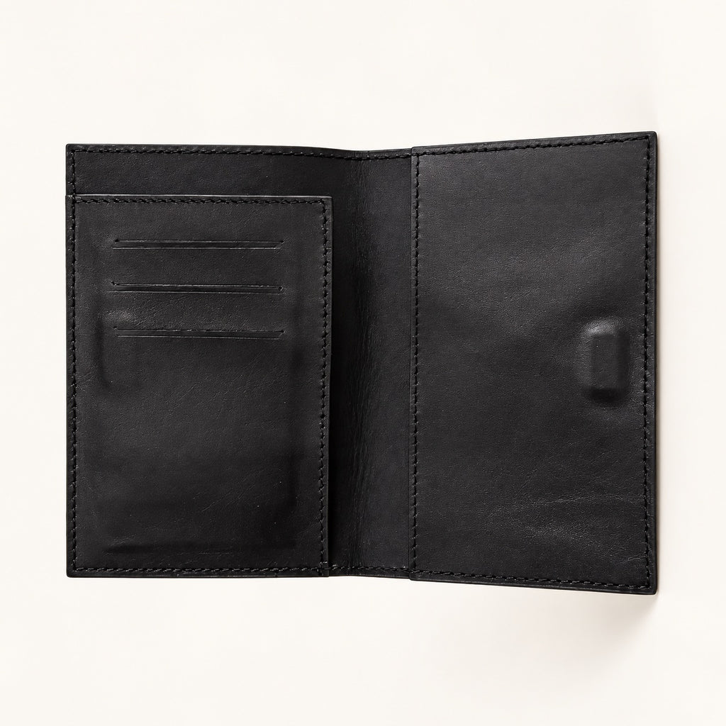 Black leather cardholder by Sirius Society – open view